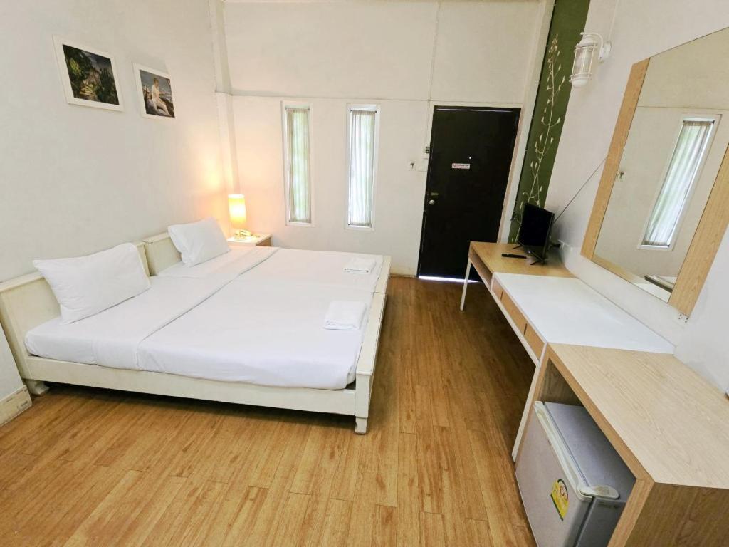 Rajata Hotel بانكوك المظهر الخارجي الصورة