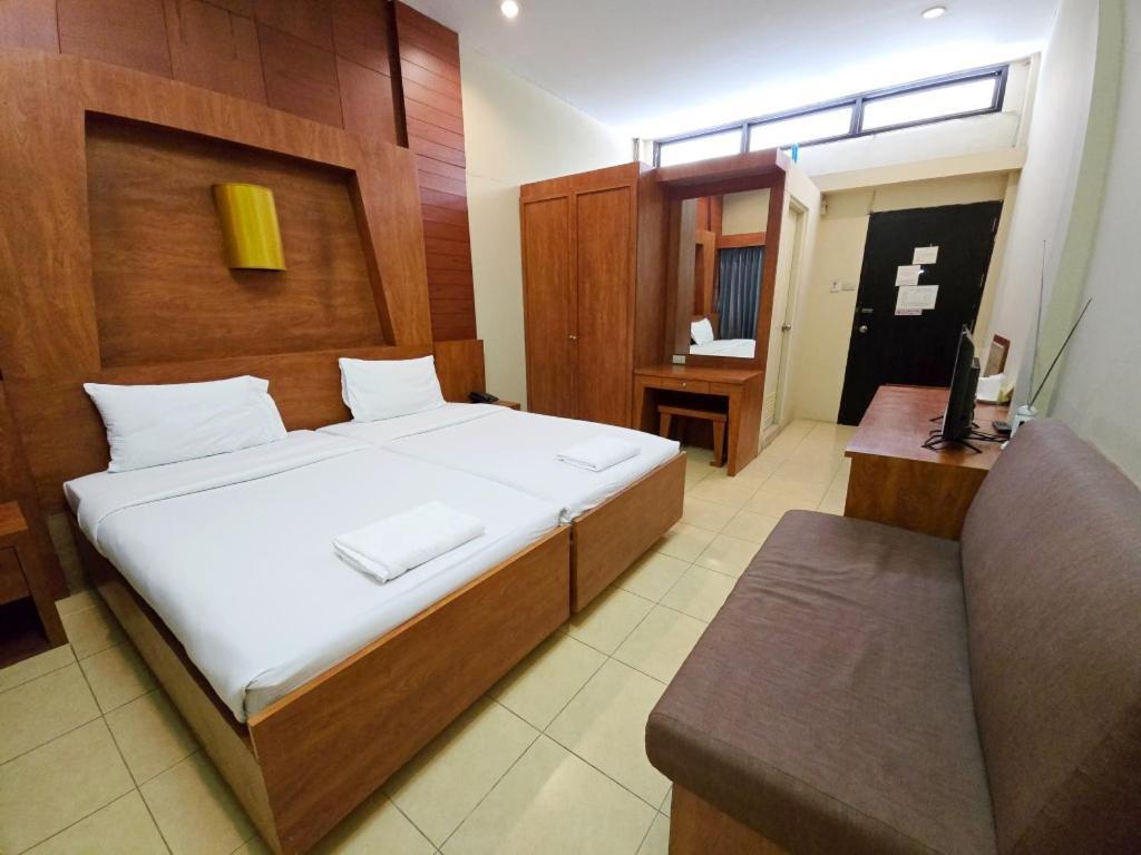 Rajata Hotel بانكوك المظهر الخارجي الصورة
