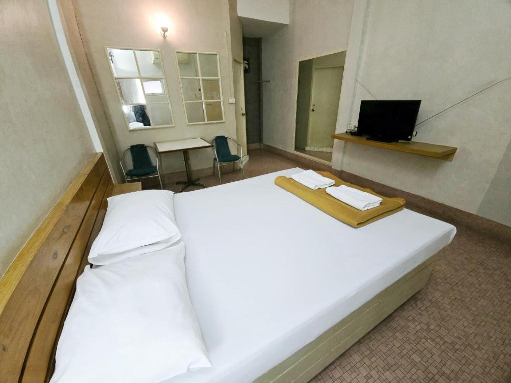 Rajata Hotel بانكوك المظهر الخارجي الصورة