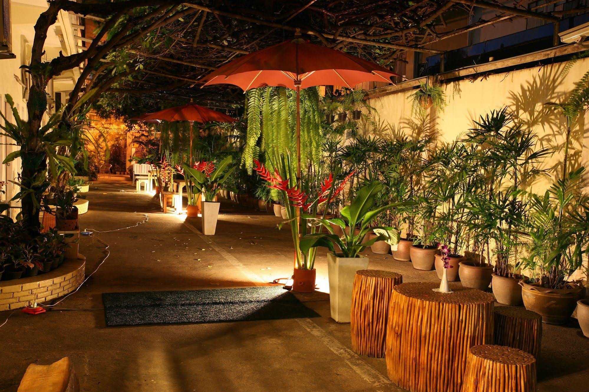 Rajata Hotel بانكوك المظهر الخارجي الصورة